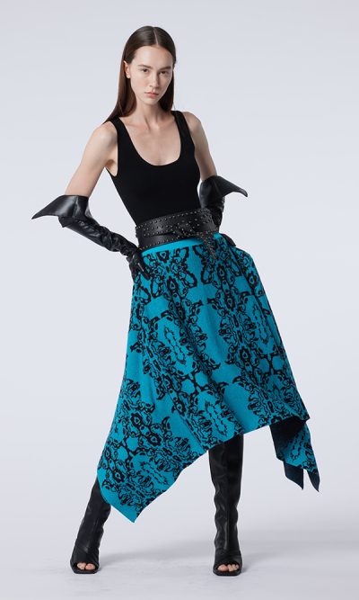 LUSANNA XU - Look 7 (Vest + Skirt)