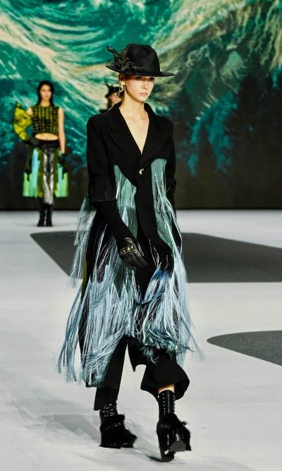 LUSANNA XU - Look 1